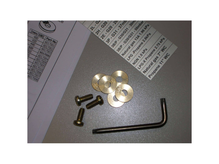 Kit conversion gaz naturel ( anc ref CM6017009+CM6017010)